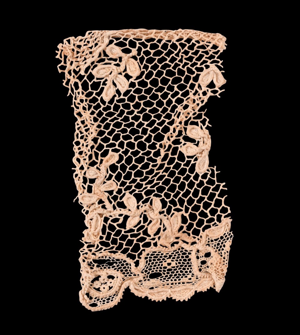 washingtons-lace-potomackco-1833x2048.jpeg