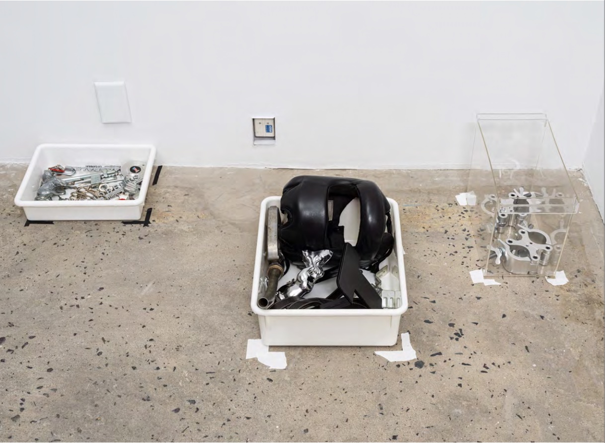 cady-noland-plastic-baskets-gagosian-75.jpg