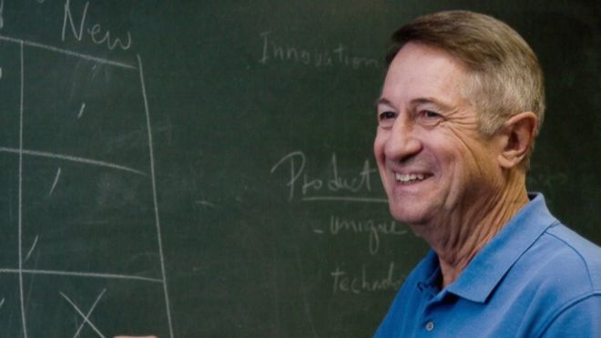114497700_bobgoreatchalkboard2000s_2.jpg