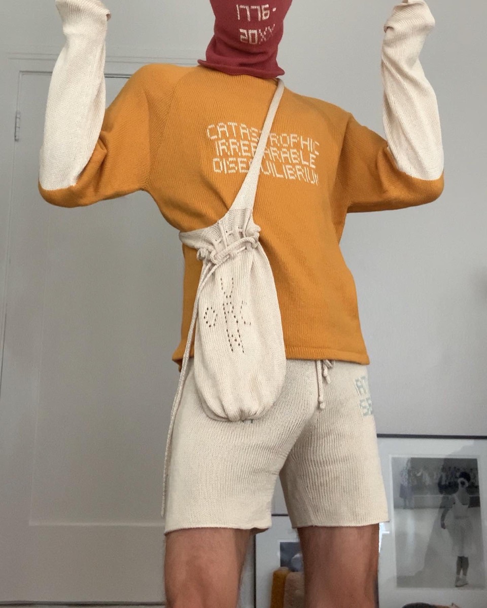 FEQtMbIVIAId33Q.jpeg