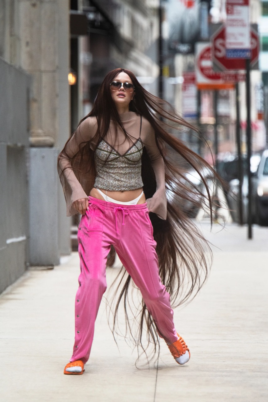00017-priscavera-fall-2022-credit-brand.jpg.jpeg