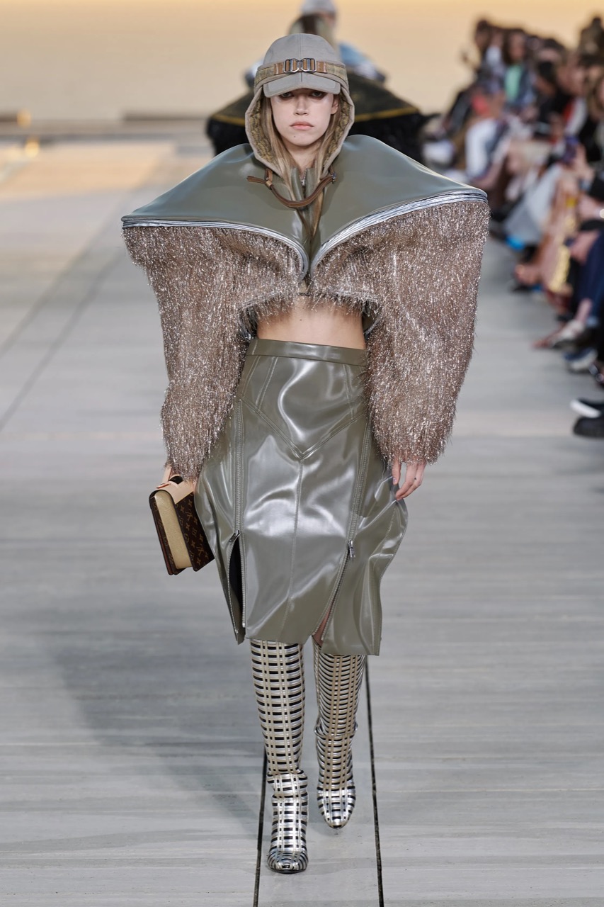 00054-louis-vuitton-resort-2023-san-diego-credit-gorunway.jpg.jpeg