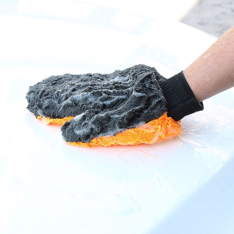Car-Accessories-Car-Wash-Gloves-for-Audi-Mercedes-VW-Toyota-KIA-Mazda-Opel-Ford-Peugeot-Suzuki.jpeg