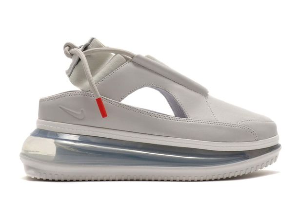 1_PAY-Nike_Shoe_Iron_6_TRIANGLENEWSjpeg.jpg