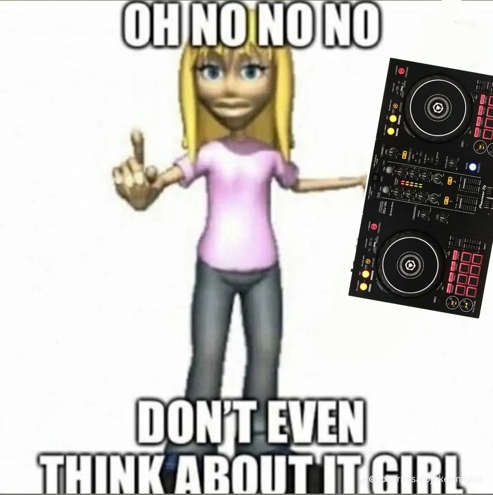 FhiC_EsacAAmJ8m.jpeg