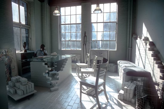 6-Williwear-men-Willi-Smith-office.png