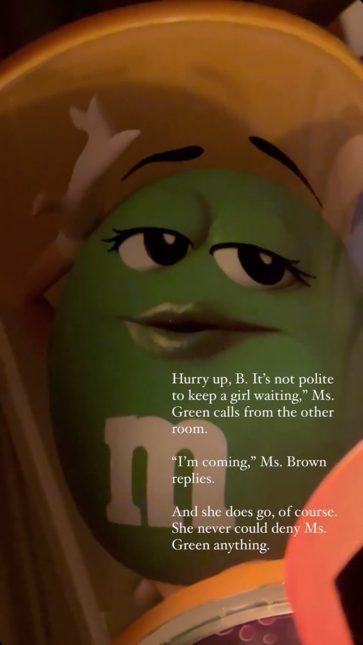 FJ7XrEdVgAQ8712.jpeg