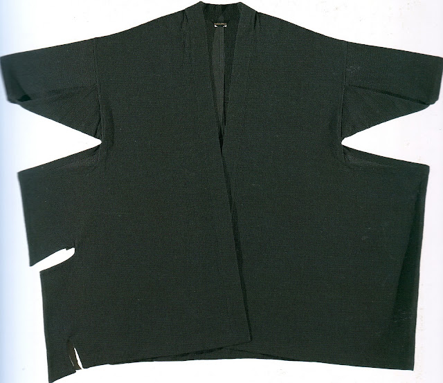 rei+kawakubo+kimono.jpg